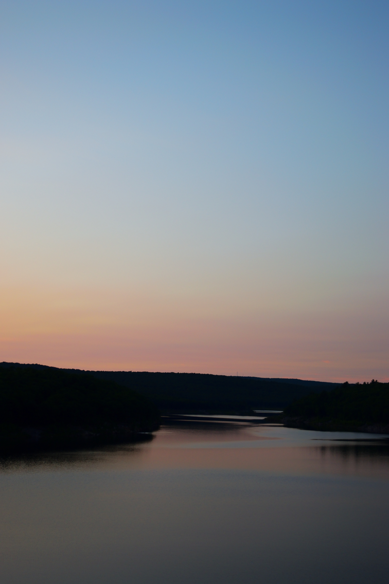 Illustration for article titled dam sunset